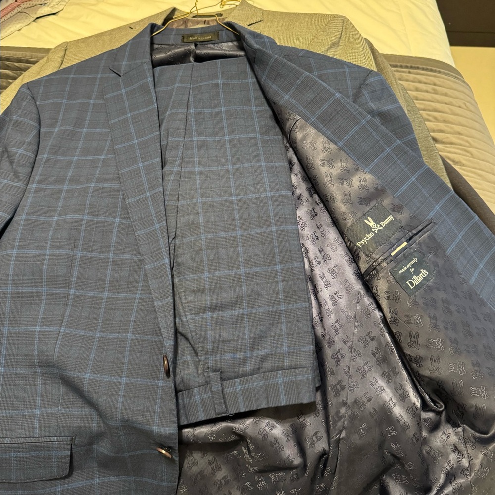 Suits … have several in my closet 
46R